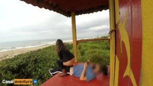 Like a baywatch – quickie sex on the public beach