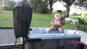 passionate outdoor sex in hot tub on naughty weekend away