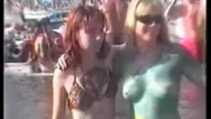 Girls Going Crazy 02 – Part 1