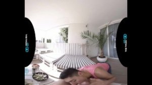 VirtualRealGay.com – Feed the Macho