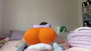 Dora The Explorer Pillow Humping HUGE Ass