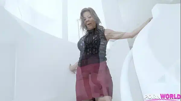 Busty Milf’s Solo Toy Time