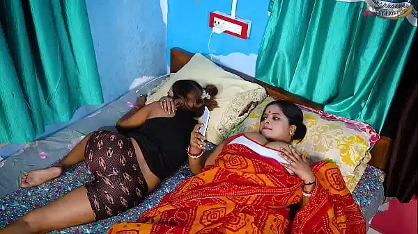 DESI BOYFRIEND HARDCORE FUCK WITH HER GIRLFRIEND’S MOTHER AT NIGHT FULL MOVIE ( HINDI AUDIO )