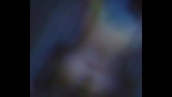 Hot wife pide verga y coge a desconocidos