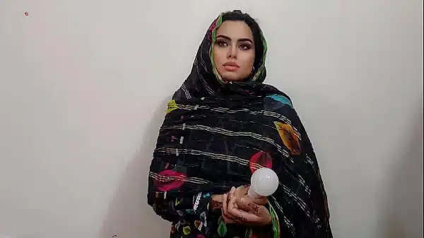 Indian Desi Neighbor Aunty Calling me Beta Fuck me -Hindi Audio