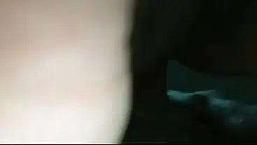 Que buena cogida por el ano a esta madura que lo hace saber que le gusta