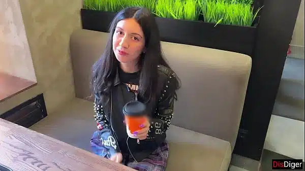 This Babe is Ready for Anal for Her Favorite Shawarma – Only Anal Many Positions