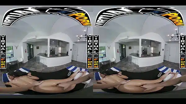 VIRTUAL PORN – A Good Time Massage For Freya Von Doom #POV