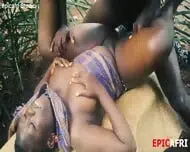 Xvideos_la_nouvelle_femme_de_mon_demi-frere_aime_gicler_sur_ma_bite_HD