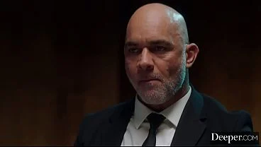 A submissive woman provides her benefactor with a five-star seduction.