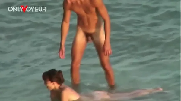 Beach Voyeur. She wanted to swallow, but got just body cumshot. Very hot couple beach sex!