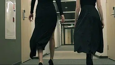 Fucks a red-haired beauty and her friend sucks my dick