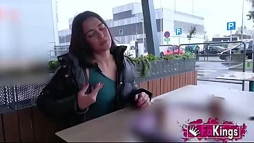 Know what’s in babes’ minds before they’re fucked silly. Lorena Lopes, Leia Saez, Nuria Millan And Snake, interview and sexy showers on FAKings