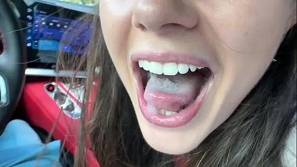 Sneaky Teens Have Public Sex