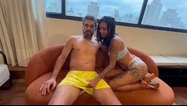BIG MACKY FODEU A NOVINHA SAFADA E SUA AMIGA DOIDA POR SEXO . ARROMBEI COM MEU CACETÃO ENORME