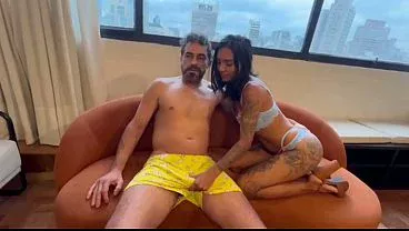 BIG MACKY FODEU A NOVINHA SAFADA E SUA AMIGA DOIDA POR SEXO . ARROMBEI COM MEU CACETÃO ENORME