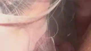 SEXY WHITE BITCH THROATING THICK BLACK COCK