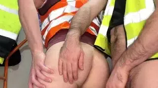 XL Thick hairy musky hung builder creampie’s ginger Tradesman’s raw hole