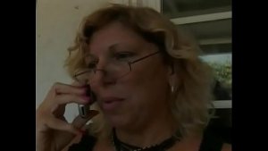 An old horny granny takes a dick deep and gets shot in the face