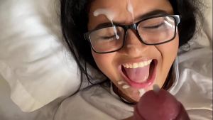 Enormes cumshot y faciales