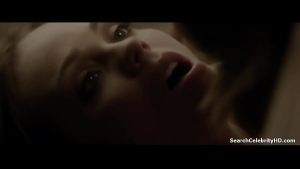 Laura Vandervoort in Bitten 2014-2016