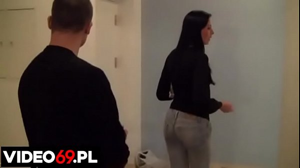 Darmowe filmy erotyczne – Seksowna agentka nieruchomości – występuje Weronika [ Podrywacze ]