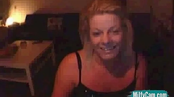 Webcam MILF Free Amateur Porn Video