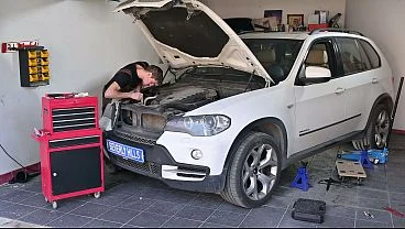 Femmes Fix It Chapter 1: Adventurous Alice Ross Enjoys Lesbian Fling After Fucking Her Colleague GP3446