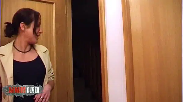 French teen deeply fuck by 2 huges cocks