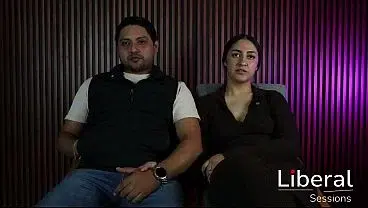 NOVIA CACHONDA LE PIDE A SU NOVIO SER GRABADA MIENTRAS FOLLAN