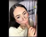 PAREJA LATINA Roomsex TIEN SEXO HASTA VENIRSE AMBOS CREMAPIE ANUS Y SQUIRT
