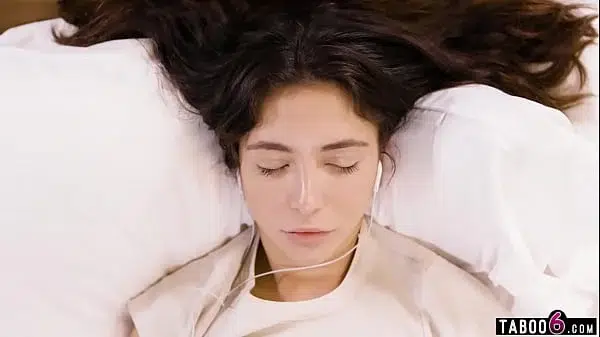 Young pornstar Jane Wilde ultimate masturbation video