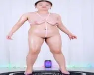 Japanese micro bikini pussy show 01