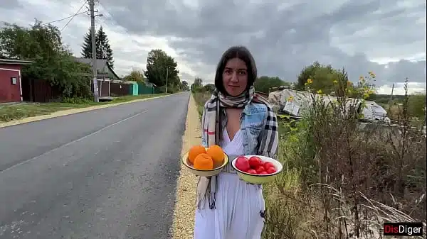 I asked Farmer girl to show how she grows juicy fruits and vegetables…