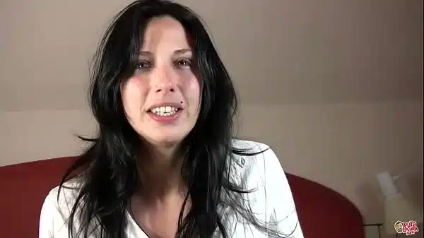 La española… ¡se lo traga todo!