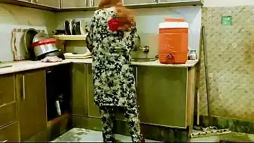 My Best Friend Fucked My Horny Wife Ko Apne Dost se Tail kar